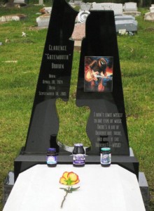 GatemouthBrownHeadstone small